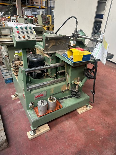 4CS052503-Caselli-Group-END-CUT-OFF-MILLING-AND-BORING-MACHINE-GREDA-F2I85 (1).jpeg